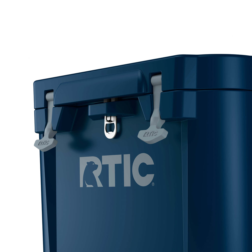 45 QT Ultra-Tough Wheeled Cooler